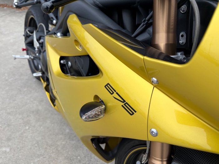 2012 Triumph DAYTONA 675 Yellow