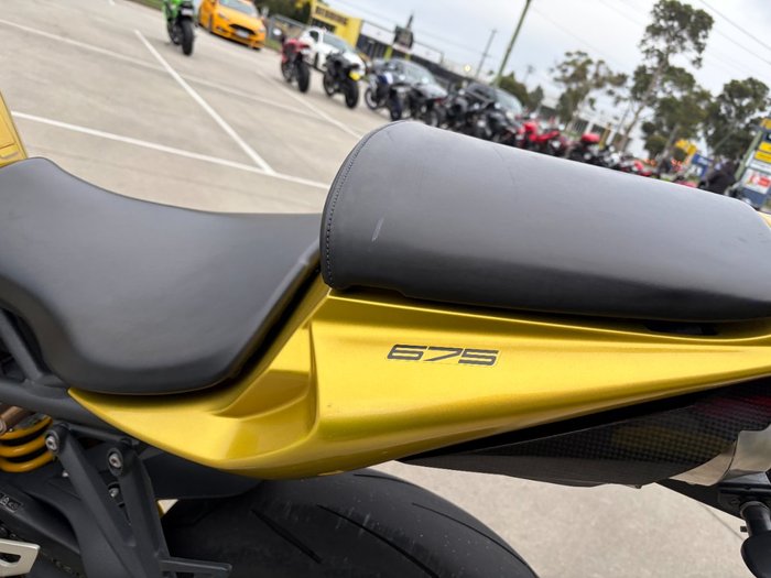 2012 Triumph DAYTONA 675 Yellow