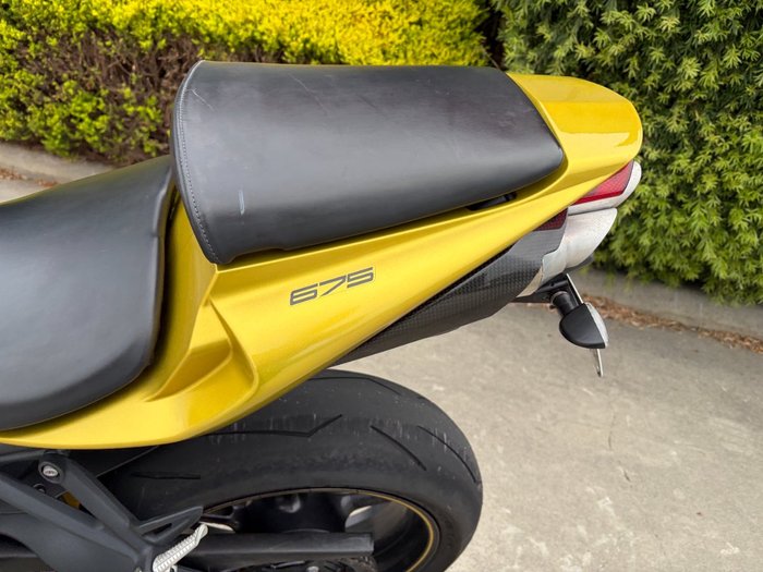 2012 Triumph DAYTONA 675 Yellow