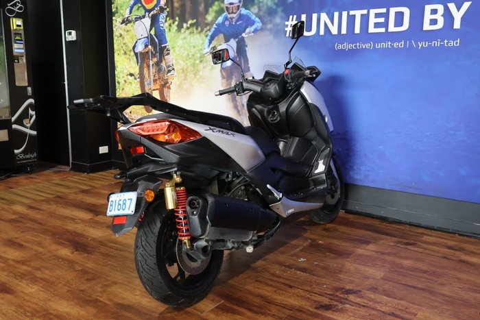 2019 Yamaha XMAX 300 (CZD300A)