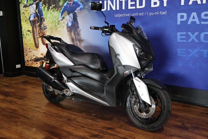 2019 Yamaha XMAX 300 (CZD300A)