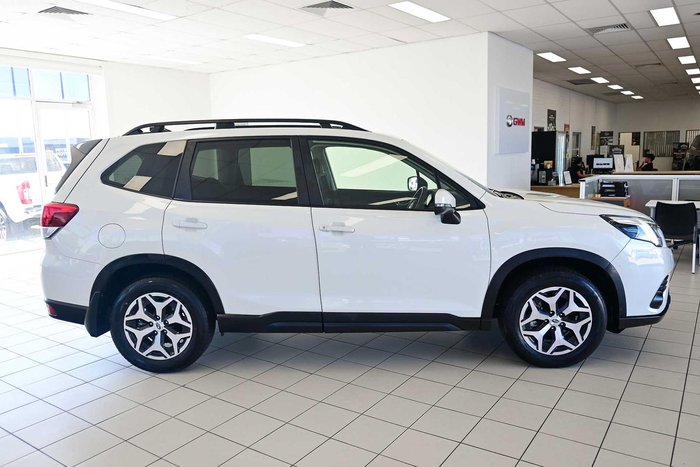 2024 Subaru Forester 2.5i