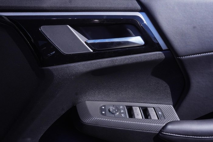 2026 Mitsubishi Outlander LS