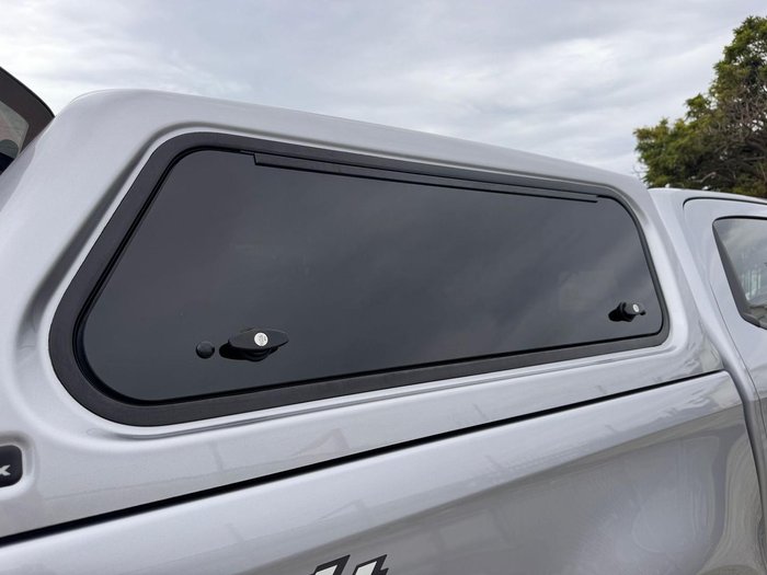 2022 Isuzu D-MAX LS-U+