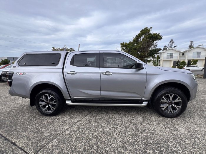 2022 Isuzu D-MAX LS-U+