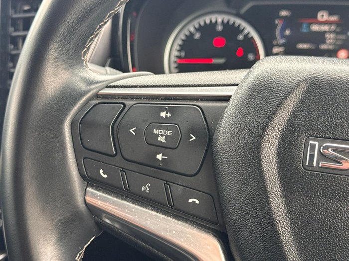 2022 Isuzu D-MAX LS-U+