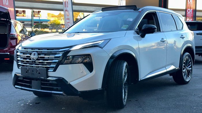2025 Nissan X-TRAIL Ti-L T33 MY26 4X4 On Demand Everest White/Black Roof
