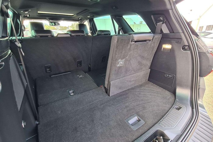 2021 Ford Everest Titanium