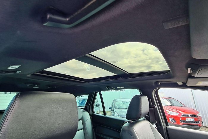 2021 Ford Everest Titanium