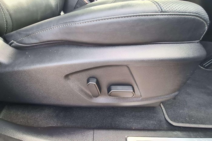 2021 Ford Everest Titanium