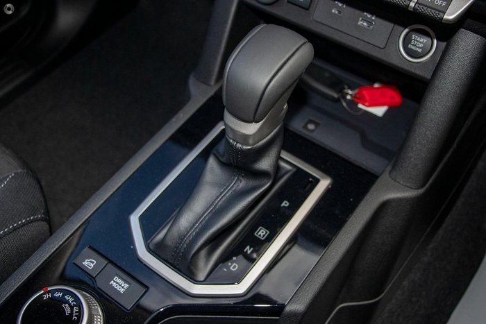 2025 Mitsubishi Triton GLS