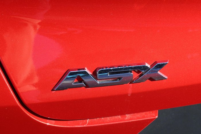 2025 Mitsubishi ASX LS