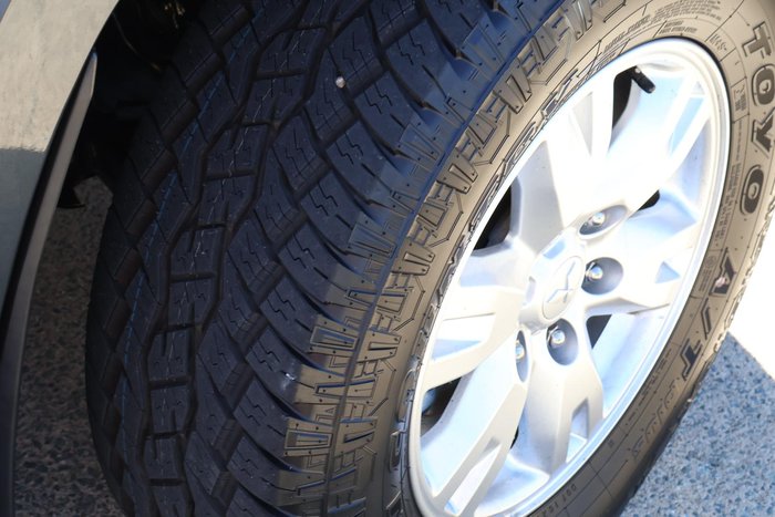 2025 Mitsubishi Triton GLX+