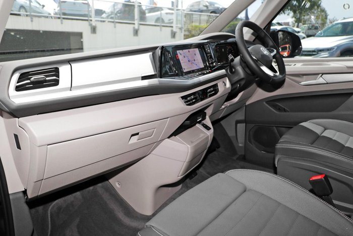 2025 Volkswagen Multivan TDI360 Life