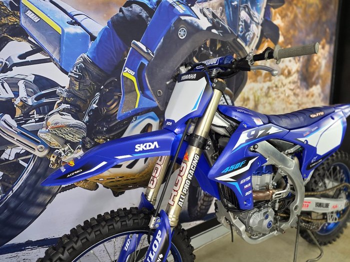 2024 Yamaha YZ450F BLUE