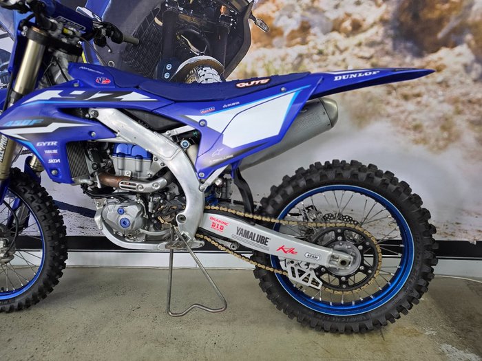 2024 Yamaha YZ450F BLUE