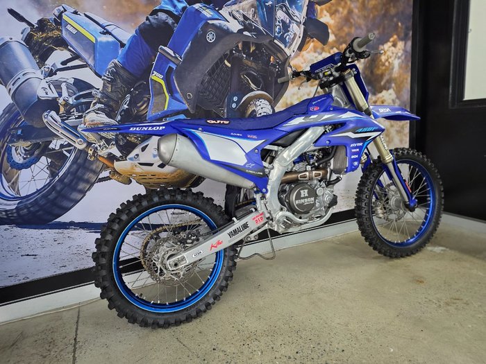 2024 Yamaha YZ450F BLUE