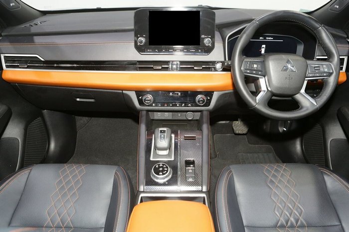 2024 Mitsubishi Outlander Exceed Tourer