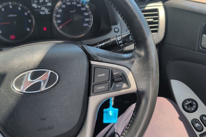 2019 Hyundai Accent Sport