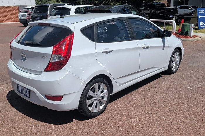 2019 Hyundai Accent Sport