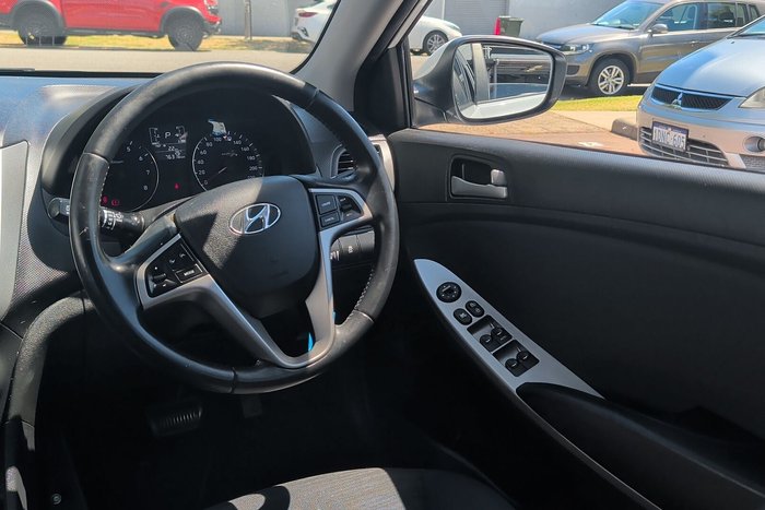 2019 Hyundai Accent Sport