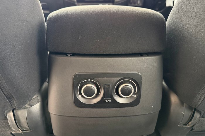 2019 Mitsubishi Pajero GLX