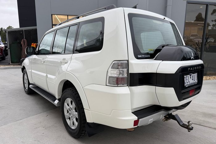 2019 Mitsubishi Pajero GLX