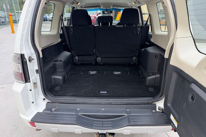 2019 Mitsubishi Pajero GLX