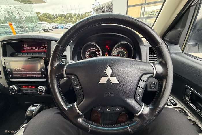 2019 Mitsubishi Pajero GLX