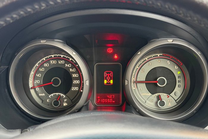 2019 Mitsubishi Pajero GLX