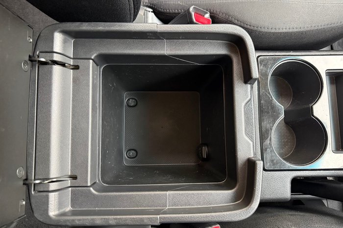 2019 Mitsubishi Pajero GLX