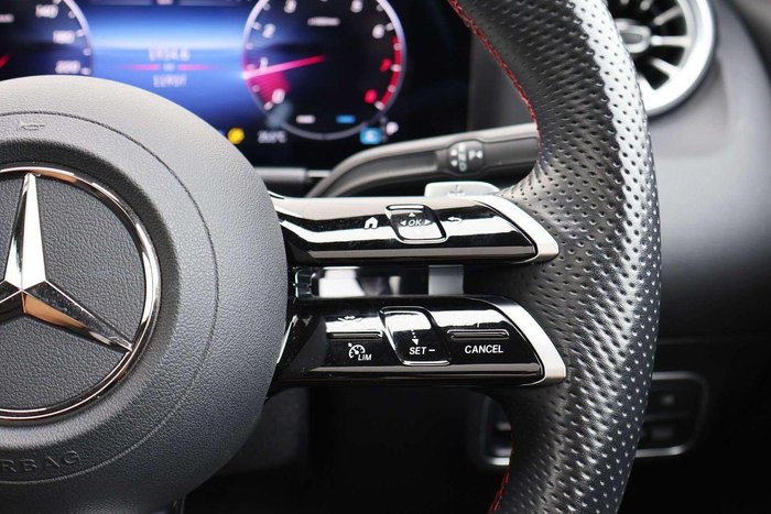 2025 Mercedes-Benz GLA-Class GLA250