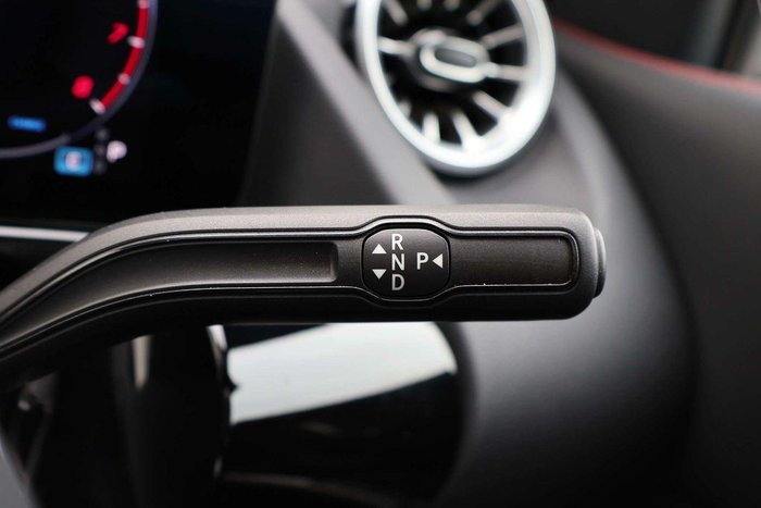 2025 Mercedes-Benz GLA-Class GLA250