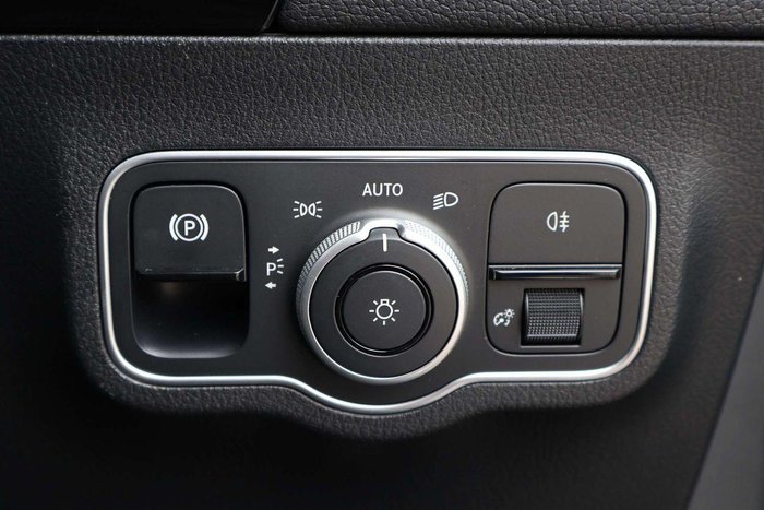 2025 Mercedes-Benz GLA-Class GLA250