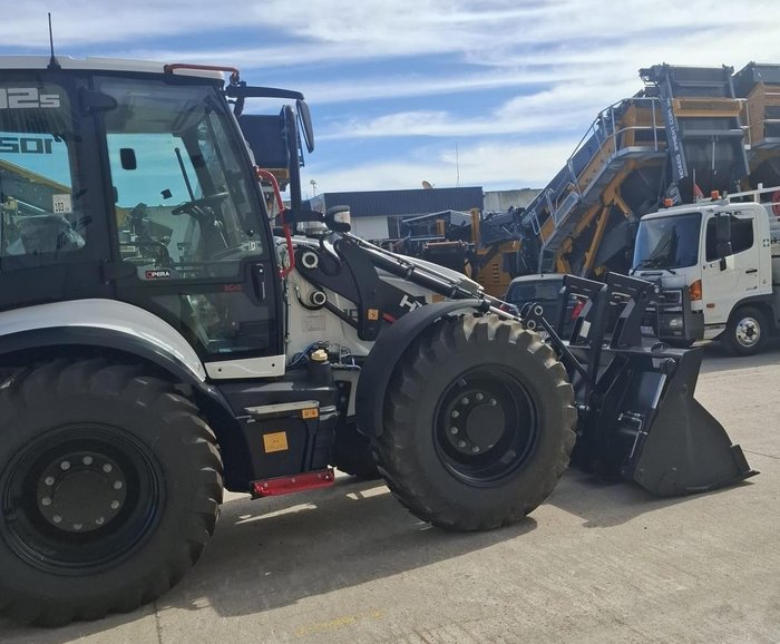 2024 Hidromek Hmk102s Supra White