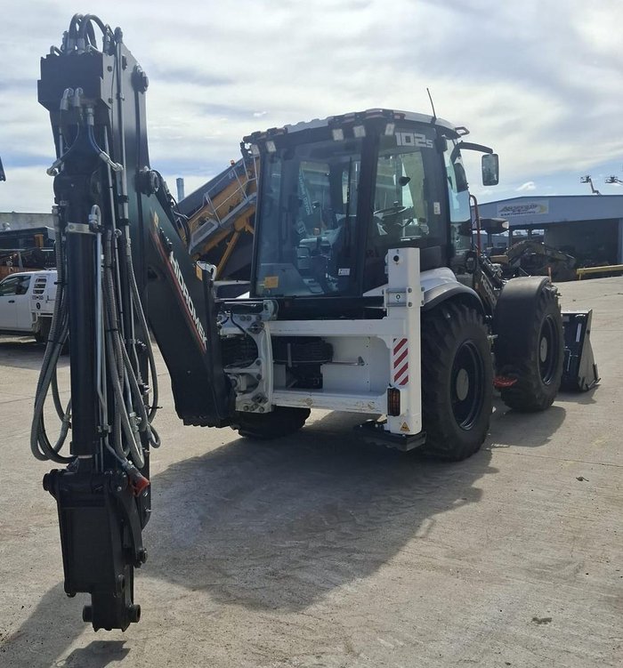 2024 Hidromek Hmk102s Supra White