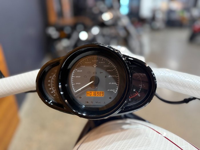 2015 HARLEY-DAVIDSON VRSCDX NIGHT ROD SPECIAL