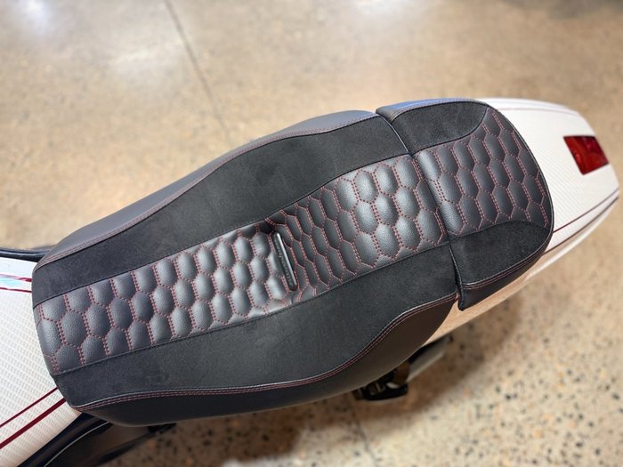 2015 HARLEY-DAVIDSON VRSCDX NIGHT ROD SPECIAL