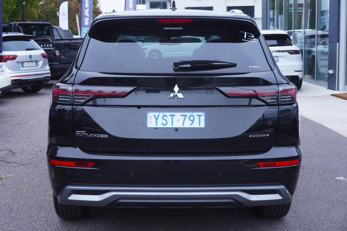 2025 Mitsubishi Outlander Exceed