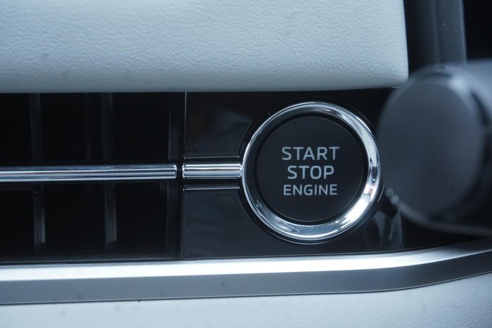 2025 Mitsubishi Outlander Exceed