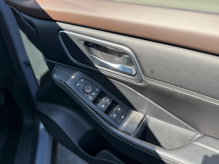 2024 Nissan X-TRAIL ST-L