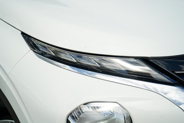 2023 Mitsubishi Outlander LS