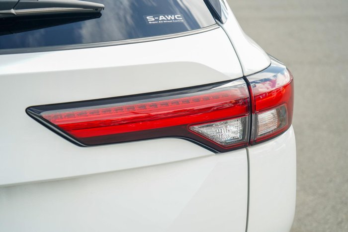 2023 Mitsubishi Outlander LS
