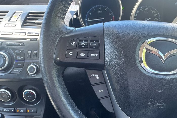 2013 Mazda 3 Maxx Sport