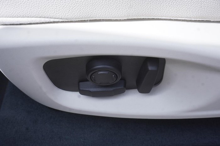 2018 Jaguar E-PACE P250 R-Dynamic SE