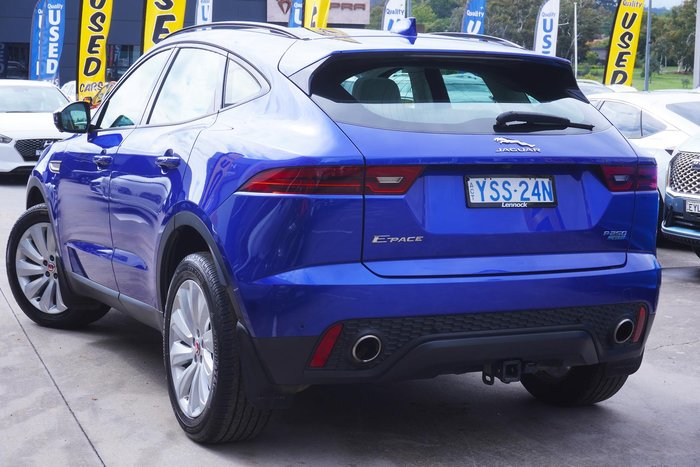 2018 Jaguar E-PACE P250 R-Dynamic SE