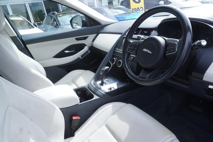 2018 Jaguar E-PACE P250 R-Dynamic SE