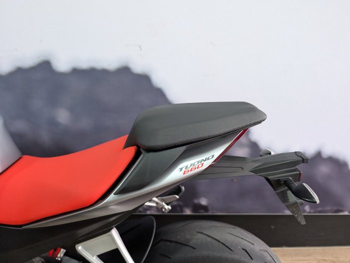 2021 APRILIA TUONO LAMS SILVER