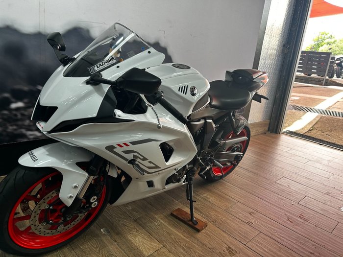 2023 Yamaha YZF-R7LA WHITE