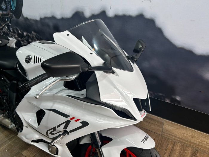 2023 Yamaha YZF-R7LA WHITE